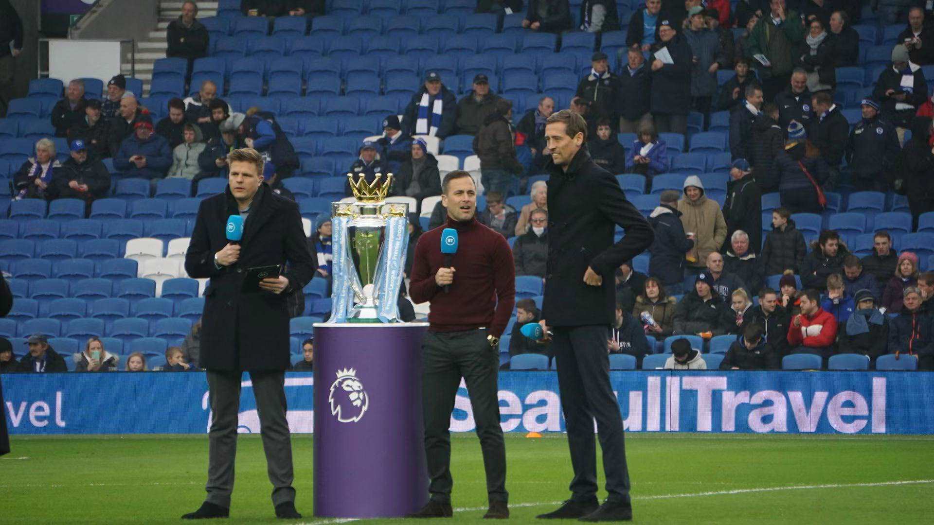 阵容空缺问 阵容空缺问